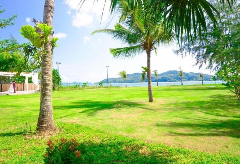 فندق Seesea Resort