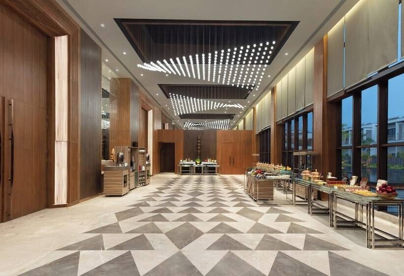 ホテル Sheraton Grand Chennai Resort & Spa