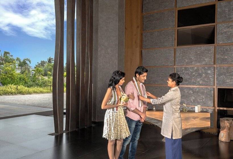 هتل Sheraton Grand Chennai Resort & Spa