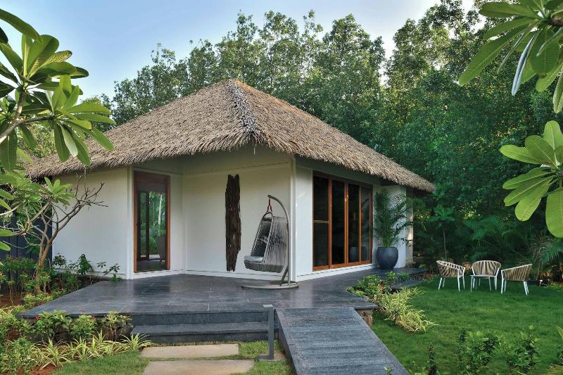 هتل Sheraton Grand Chennai Resort & Spa