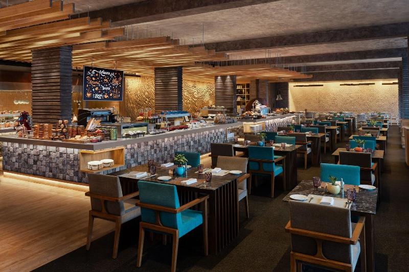 هتل Sheraton Grand Chennai Resort & Spa