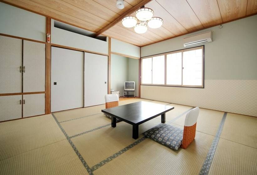 فندق Shodoshima Seaside  Matsukaze