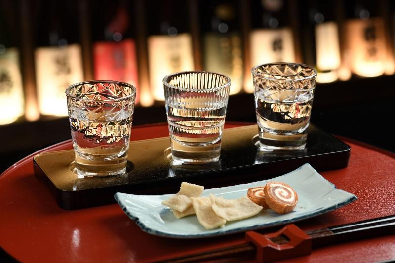 בית מלון כפרי Iizaka Onsen Surikamitei Ohtori