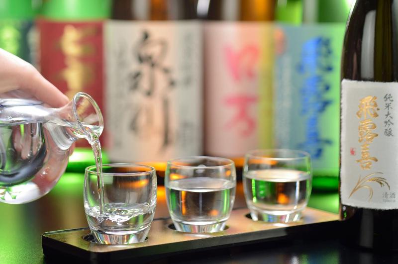 בית מלון כפרי Iizaka Onsen Surikamitei Ohtori