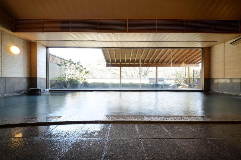 בית מלון כפרי Iizaka Onsen Surikamitei Ohtori