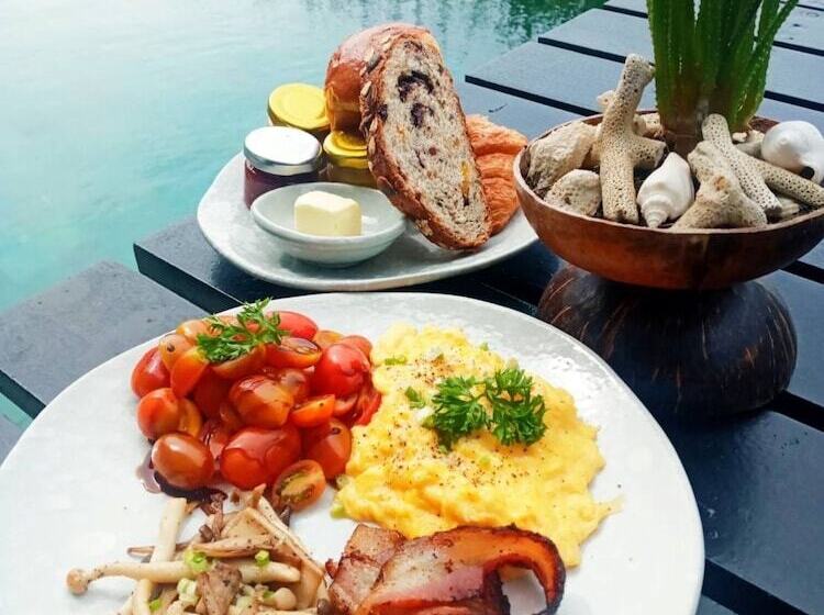 בית מלון כפרי The Beach Samui