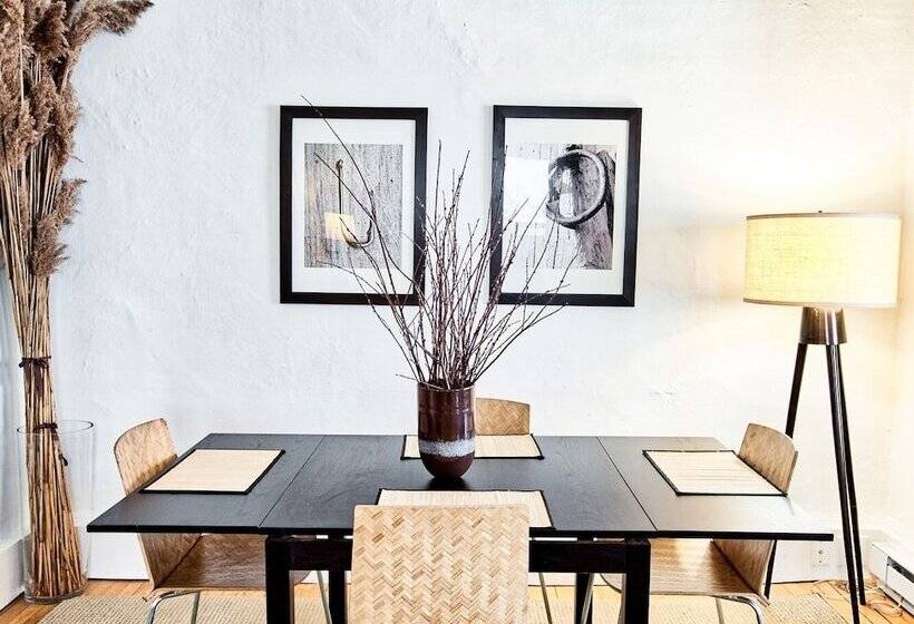 فندق The Haus On Mirror Lake