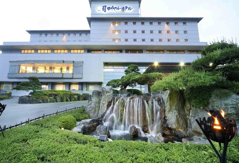 Отель Tsukasa Royal