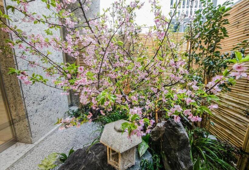 酒店 Four Points Flex By Sheraton Osaka Shinsaibashi