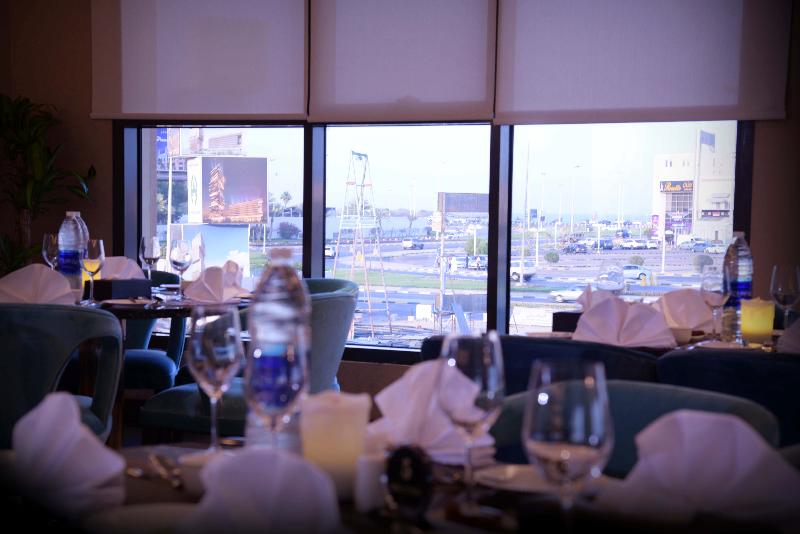 호텔 Warwick Al Khobar