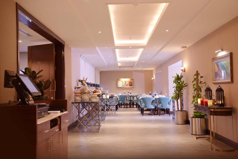 호텔 Warwick Al Khobar