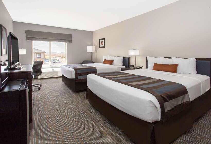 هتل Wingate By Wyndham Page Lake Powell