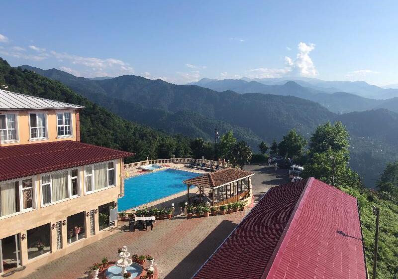 Hotel Zarha Mountain Resort