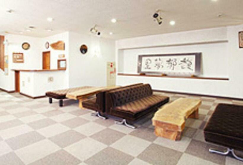 Petit Hotel Shitaka