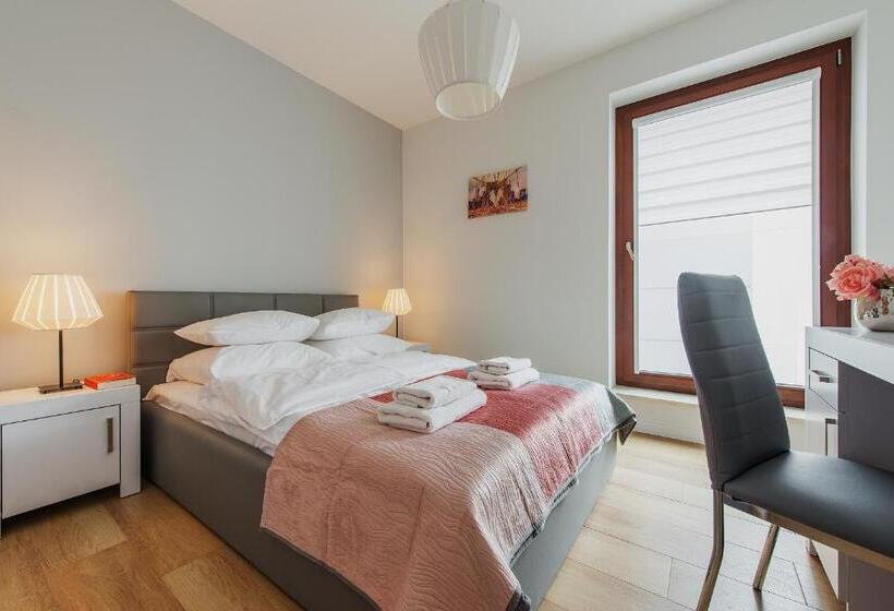 P&o Serviced Apartments Solec