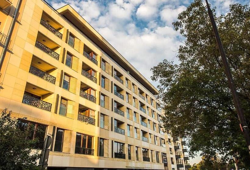 P&o Serviced Apartments Solec