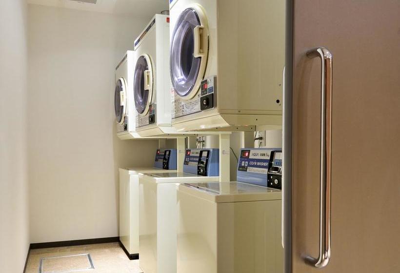 酒店 Lub D Osaka Honmachi   Near Dotonbori & Next To Hommachi Station