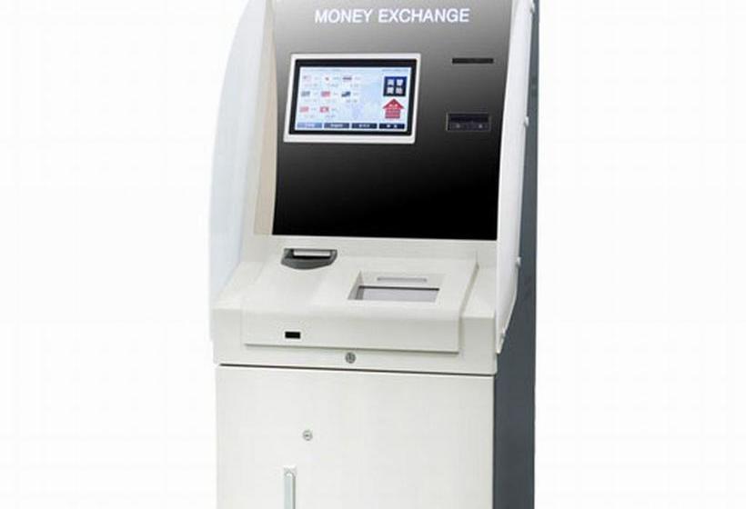 酒店 Lub D Osaka Honmachi   Near Dotonbori & Next To Hommachi Station