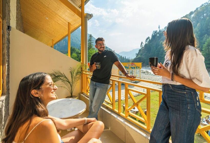 旅馆 The Social Stays Kasol Formerly Artbuzz