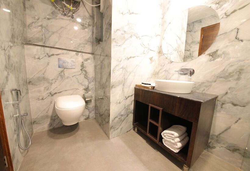 Отель Perfectstayz Laxmi Heritage