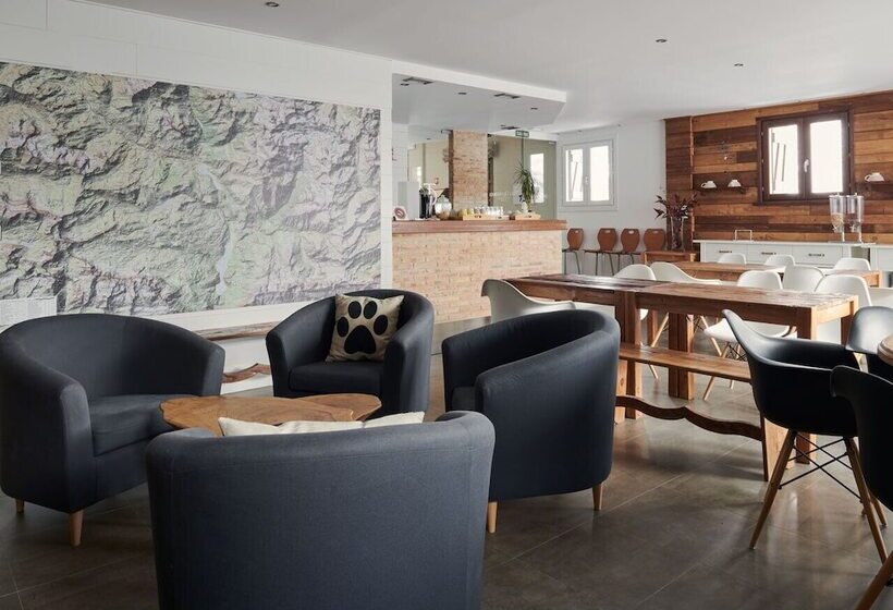 Apartahotel Tres Quiñones