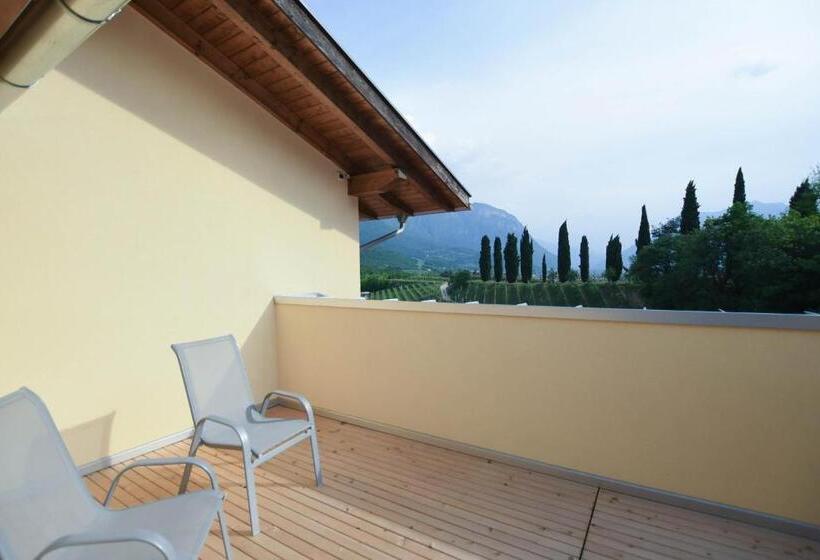 هتل Agritur Casteller