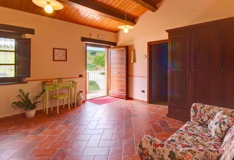 Отель Azienda Agrituristica Le Bucoliche