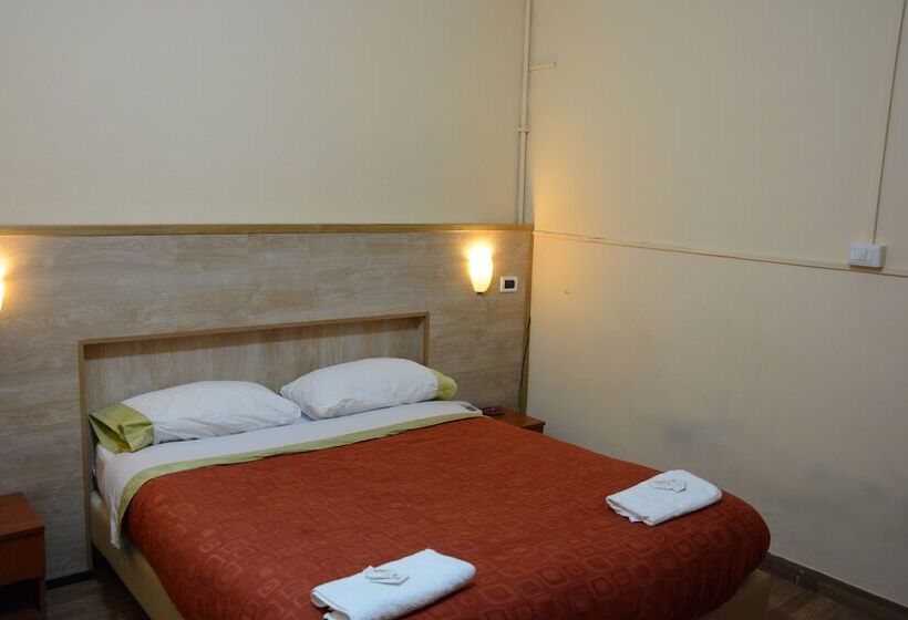 هتل Albergo Royal