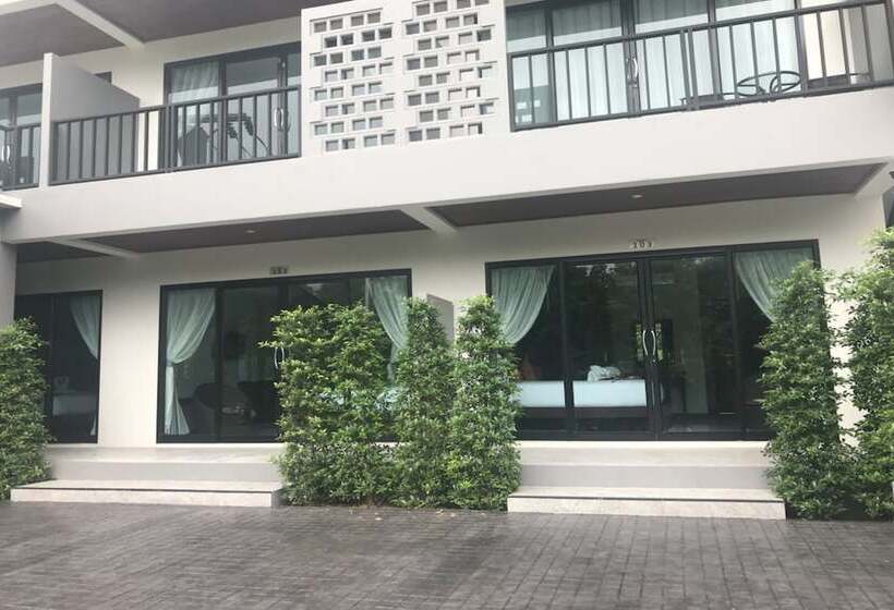 فندق Amarina Green