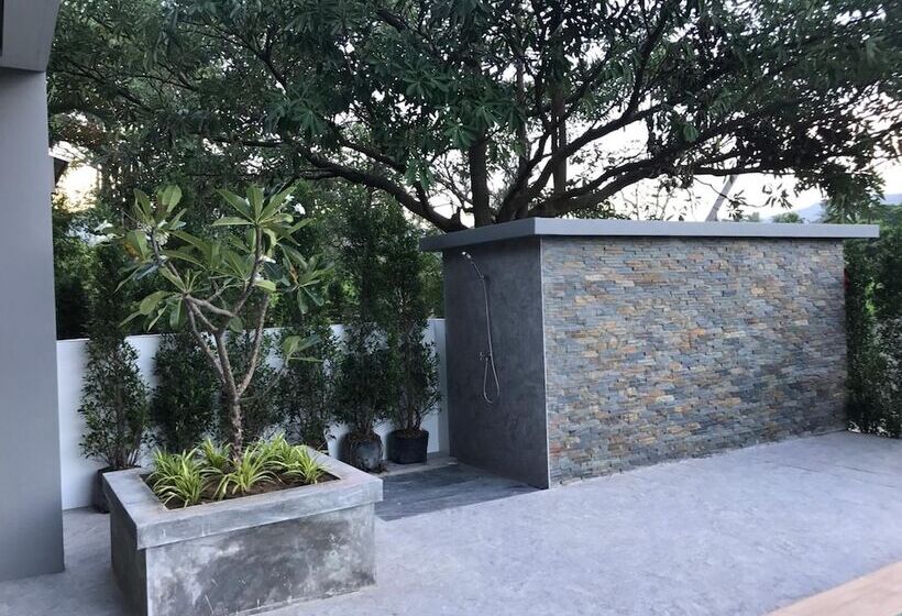 فندق Amarina Green