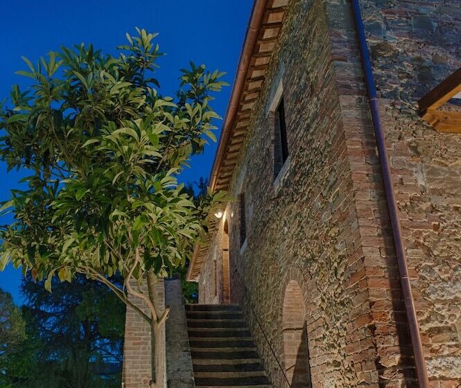 فندق Antica Quercia Villa & Spa