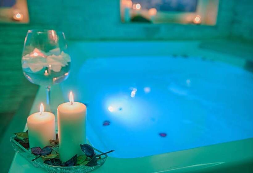 فندق Antica Quercia Villa & Spa
