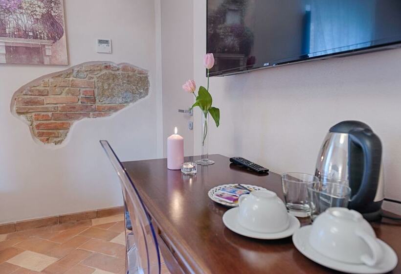 فندق Antica Quercia Villa & Spa