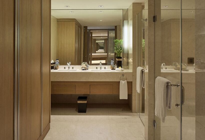 酒店 Aryaduta Bali