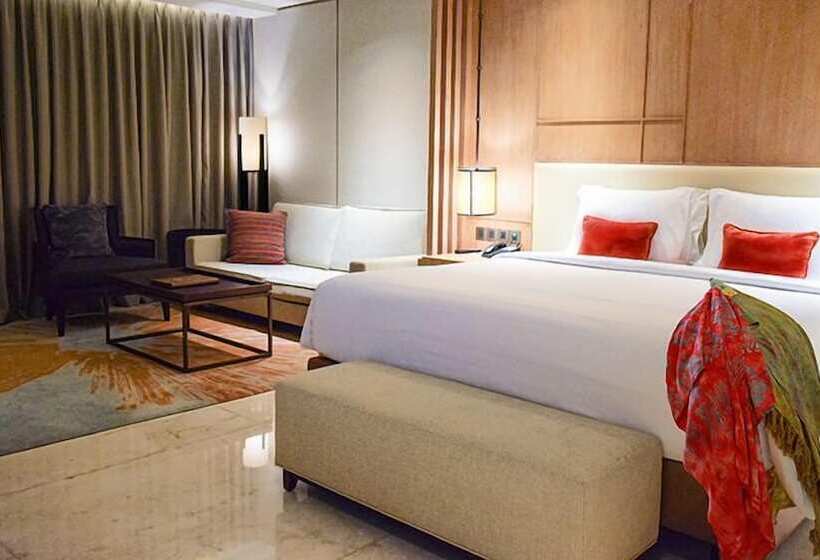 酒店 Aryaduta Bali