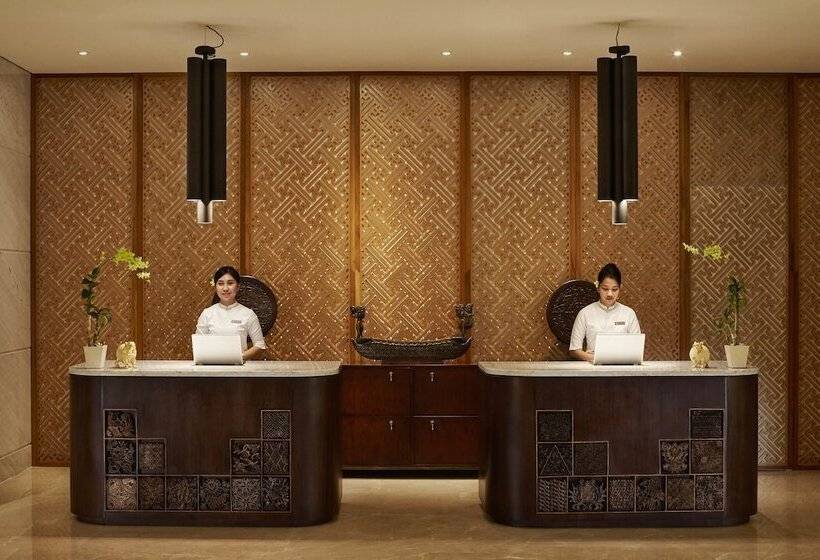 酒店 Aryaduta Bali