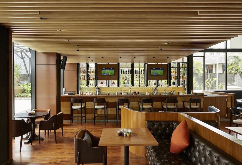 酒店 Aryaduta Bali