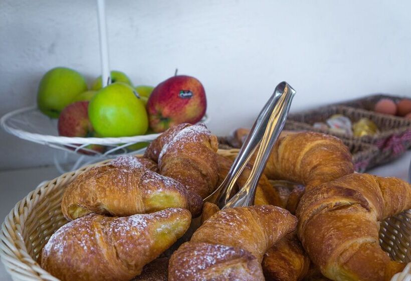 בית מלון כפרי Baia D'oro