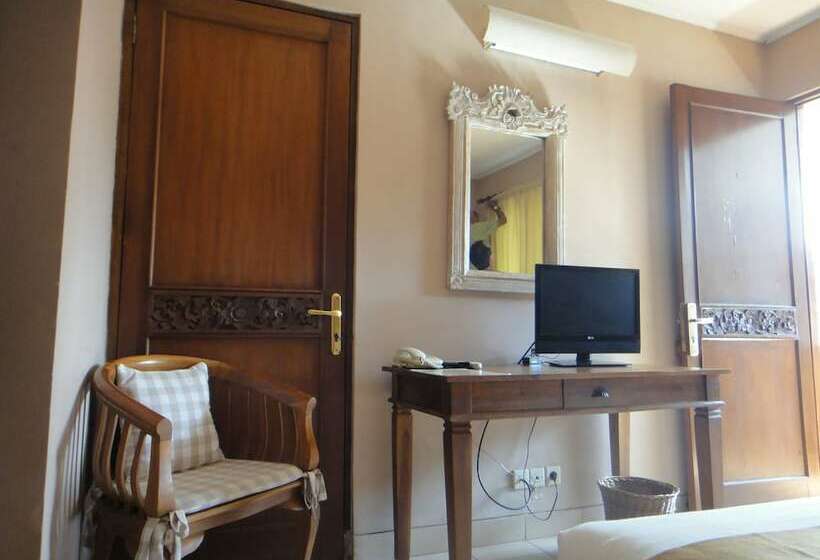 Отель Balira Airport