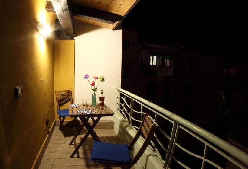 هتل B&b I Fiori Del Mare