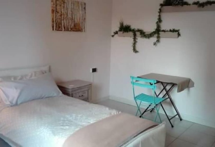 ホテル B&b Il Faggio Rosso