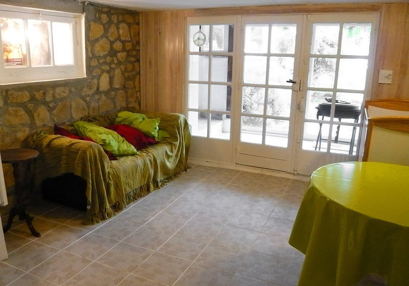 Отель Beaux Retours