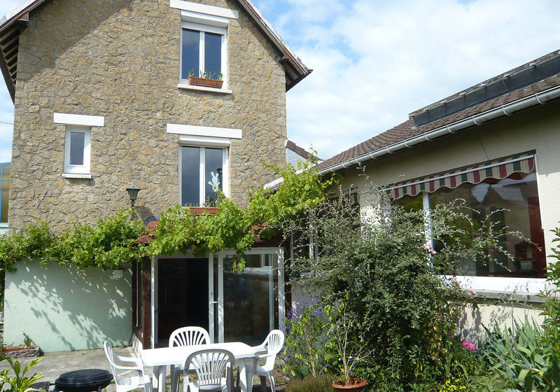 Отель Beaux Retours