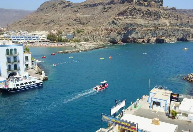 فندق Blue Explorers Resort