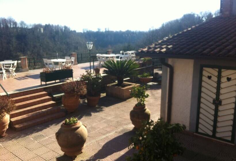 ホテル Borghetto Criale