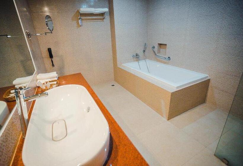 فندق Butuan Grand Palace