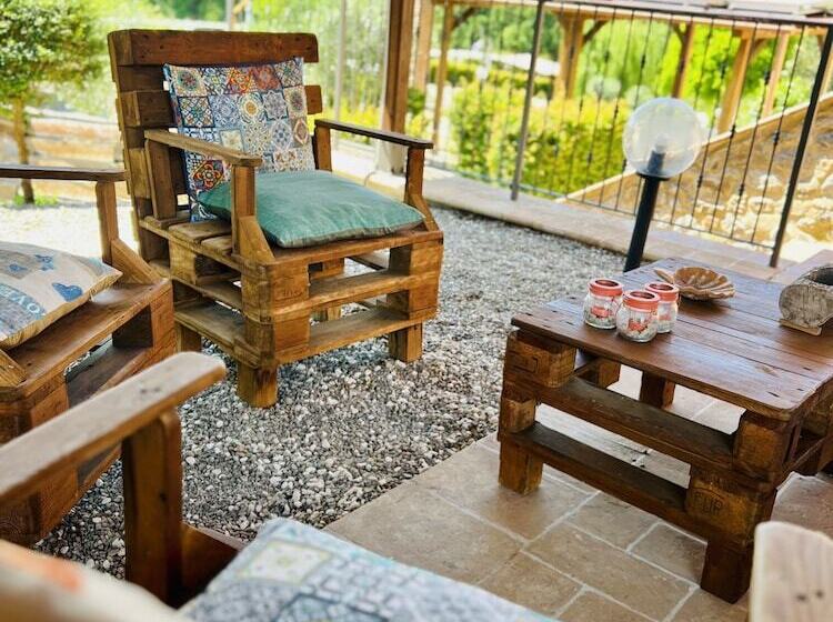 בית מלון כפרי Casale Serena