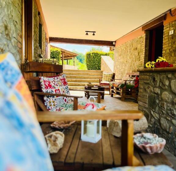 בית מלון כפרי Casale Serena