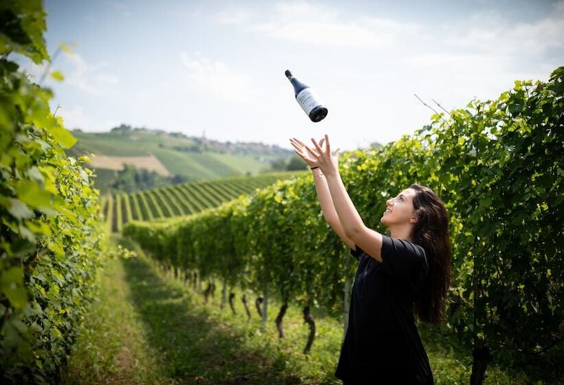 فندق Cascina Barac