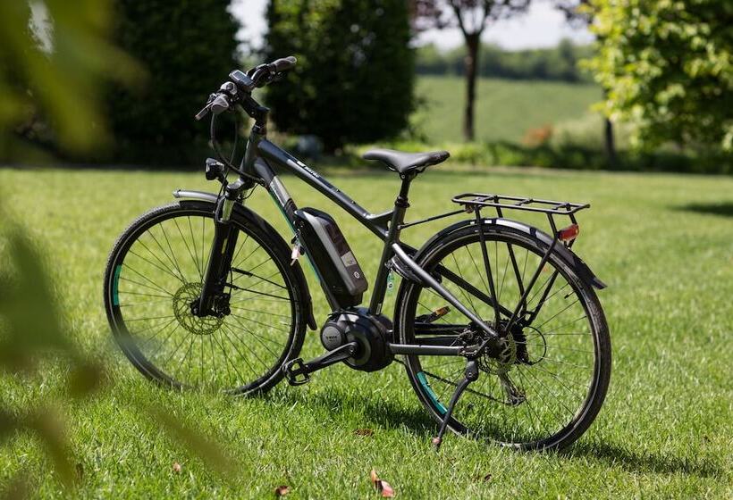 فندق Cascina Barac